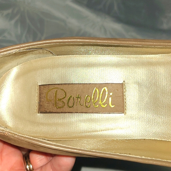 Borelli Suede Pumps - Picture 7 of 15